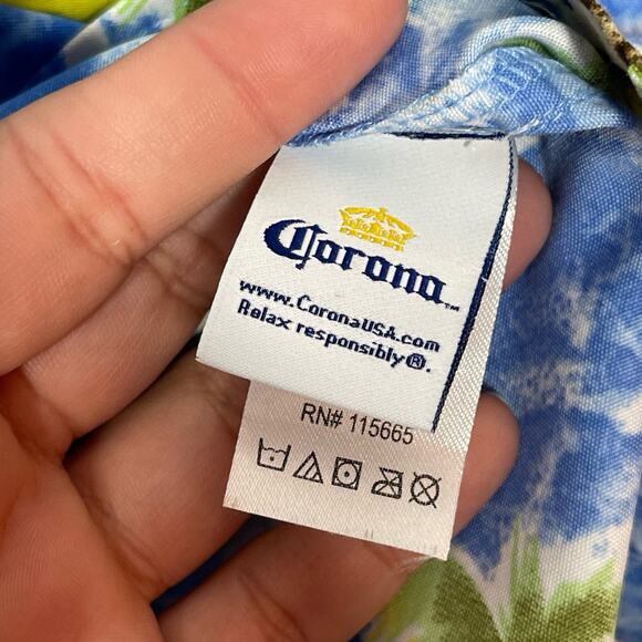 Corona Tropical Island Button Down Shirt Men's Size Small Blue Hawaiian Beach - Picture 8 of 10
